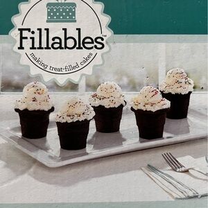 2 Piece Large Cup Cake Cone Pan 8 Cup Fillables  Bake Fill & Serve Nonstick